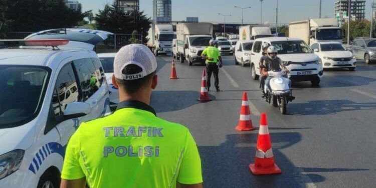İstanbullular dikkat! Pazar günü bazı yollar kapatılacak