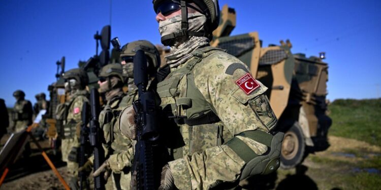 Jandarma ve Sahil Güvenlik komutanlıklarında 246 subay istihdam edilecek