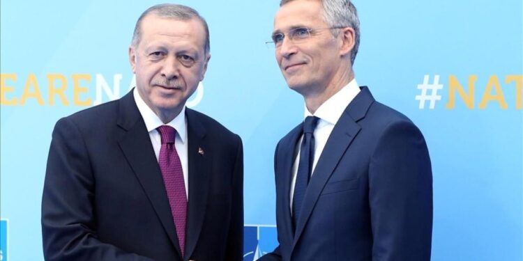 Jens Stoltenberg, kitabında Cumhurbaşkanı Erdoğan’la anılarına geniş yer verdi