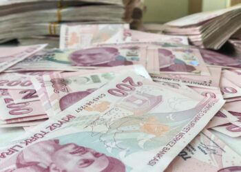 Kamu personeline 2026’da 4,9 trilyon lira ödeme yapılacak!