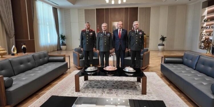 Kara Kuvvetleri Komutanı Orgeneral Tokel, KKTC’yi ziyaret etti
