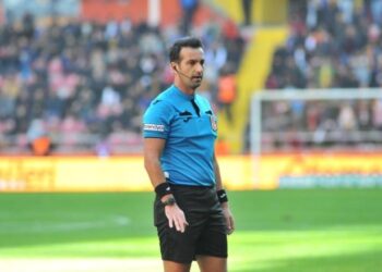 Kasımpaşa – Beşiktaş maçının VAR’ı Kadir Sağlam oldu