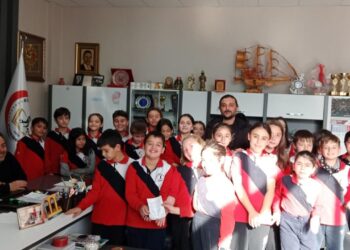 Küçük yüreklerden büyük umut: Gazze için harekete geçtiler