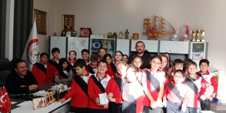 Küçük yüreklerden büyük umut: Gazze için harekete geçtiler