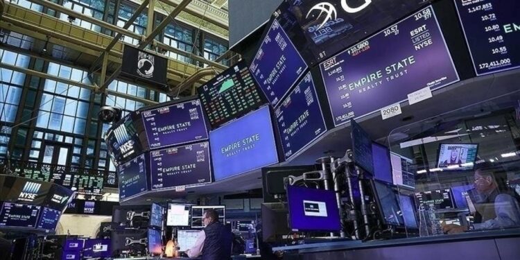 Küresel piyasalar haftaya pozitif başladı