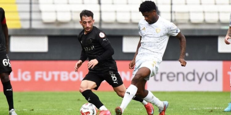 Manisa’da maçın düğümü 10 dakikada çözüldü!