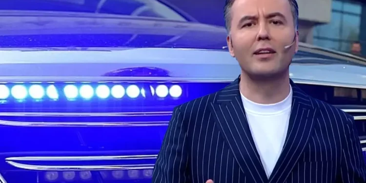 Mehmet Akif Ersoy hakkında çakarlı araçla kontrol iddiası