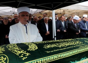 Mehmet Ali Şahin’in babası Abdullah Şahin’in cenazesi defnedildi