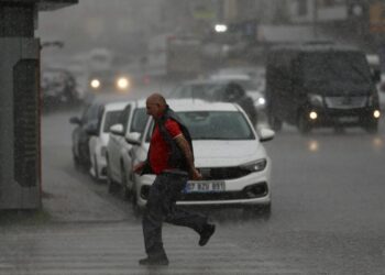 Meteoroloji’den kuvvetli sağanak uyarısı: 7 il için sarı uyarı verildi