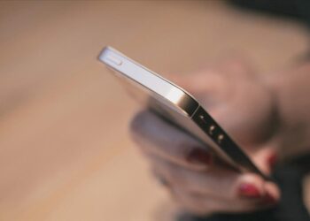 Mobil iletişimde en çok şikayet taahhütname ve cayma bedeli için geldi