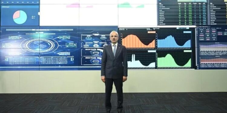 Mobil ve sabit hatlardan toplam 81,8 milyar dakika görüşme yapıldı!