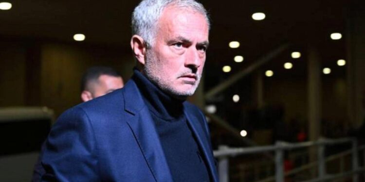 Mourinho ‘Ayrılmamın sebeplerinden biri’ diyerek Fenerbahçe’nin yıldızını işaret etti