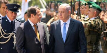 Netanyahu’nun bir telefonuyla masadan kalktılar: KKTC Ulaştırma Bakanı Arıklı anlattı!