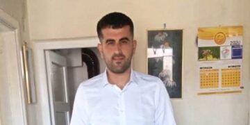 Otomobil bariyerlere çarptı: 1 ölü, 2 yaralı!