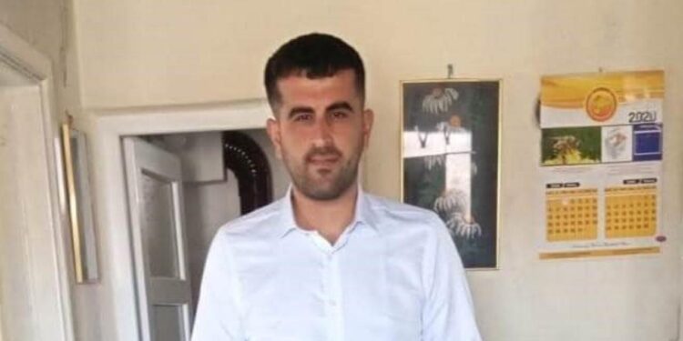 Otomobil bariyerlere çarptı: 1 ölü, 2 yaralı!