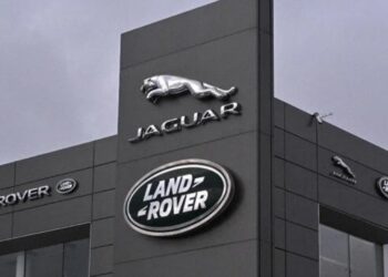 Otomobil üretimi dibe vurdu! İngiltere’de siber saldırı etkisi