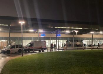 Parkta 2 kız çocuğu baygın bulundu! Acı haber geldi