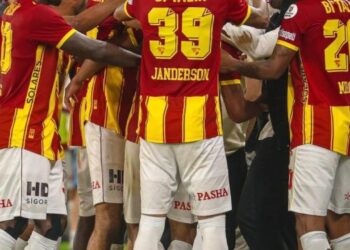 Rekor satış, skor sorununu ortaya çıkardı! 11 şutta 1 gol oluyor