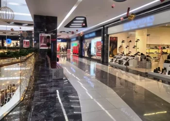 Ruhsatı İptal Edilen AVM’de Mühürleme Krizi Durduruldu