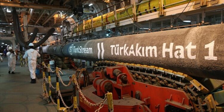 Rus istihbarat başkanı uyardı! 2 ülke TürkAkım’a saldıracak