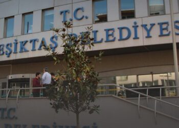 Rüşvet karşılığı lüks daire! Kanadalı oteli bile bağlamışlar… Aşevi kılıfıyla 2 milyar!