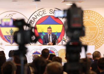 Sadettin Saran neşteri vurdu: Yıldız futbolcuyla ayrılık kararı