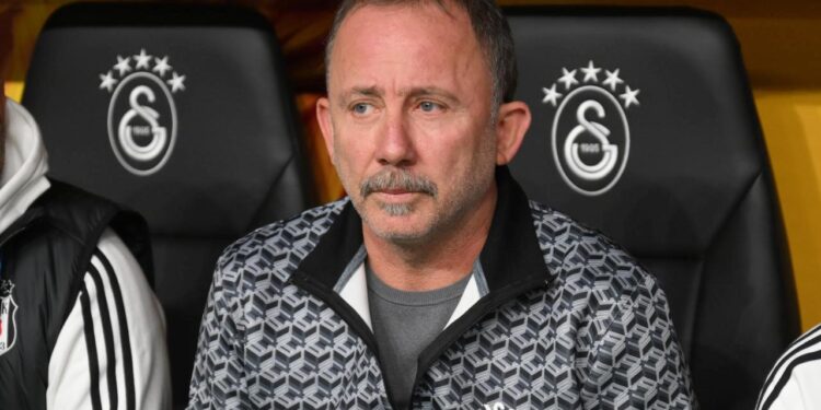 Sergen Yalçın, milli futbolcuya 5 ay sonra ilki yaşatacak!