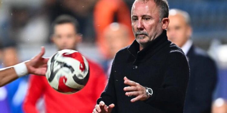 Sergen Yalçın o ismi hedef aldı! ‘Yaptığı işleri görüyorsunuz zaten’