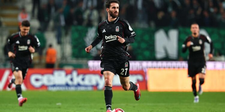 Sergen Yalçın’dan ‘Rafa’ formülü: Muhtemel 11’ler