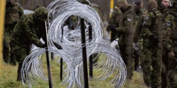 Sınırda askeri hareketlilik! NATO ülkesinden son dakika Rusya kararı! Resmen kapatıldı