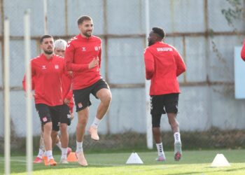 Sivasspor’da Hatayspor mesaisi sürüyor