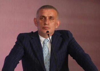 Son dakika: Türk futbolunda bahis depremi! Başkan açıkladı: Aktif 152 hakem…