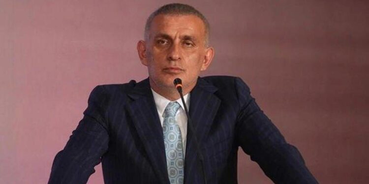 Son dakika: Türk futbolunda bahis depremi! Başkan açıkladı: Aktif 152 hakem…