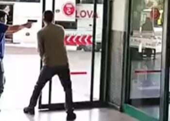 Son dakika: Uzman çavuş otogarda dehşet saçtı! Polis vurdu