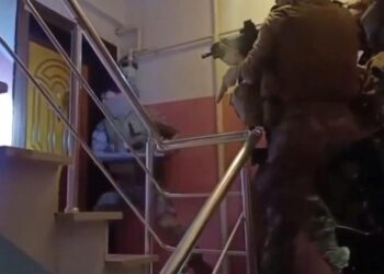 Suç örgütlerine “şafak” operasyonu! Çok sayıda kişi gözaltına alındı