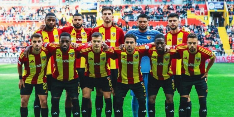 Süper Lig ekibi dikiş tutturamıyor! 9 haftada tek galibiyet yok