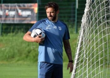 Süper Lig ekibinden ters köşe! Yeni hoca açıklandı: 1.5 yıllık anlaşma