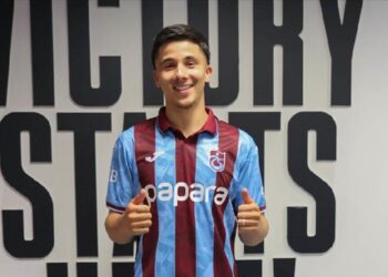 Süper Lig kariyeri başlıyor! Yıldız futbolcunun forma heyecanı