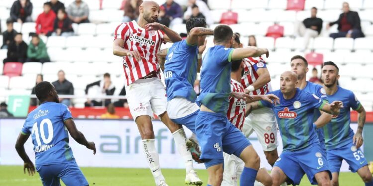 Süper Lig’in eski yıldızı şimdilerde 3. Lig’de: Ayda 2 bin Sterlin kazanıyor