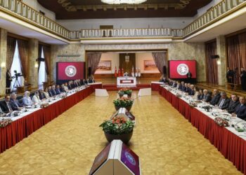 Süreç komisyonu 16’ncı kez toplanıyor: Fidan ve Tunç bilgi verecek