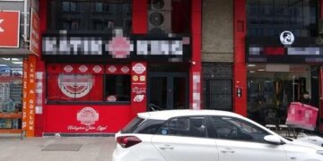 Tavuk dönerden 999 kişi zehirlenmişti: İşletmeci hakkında karar çıktı