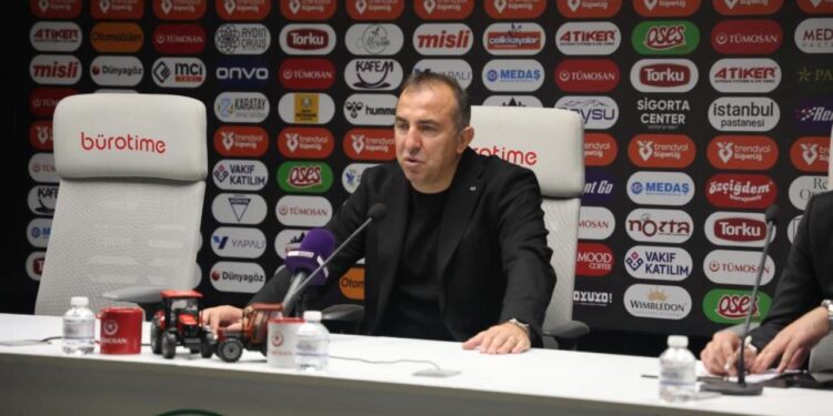 Tecrübeli hoca 3 yedikleri maçın ardından Süper Lig devini gözünü kestirdi