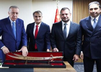 Trabzonspor’dan Başkan Erdoğan’a anlamlı hediye