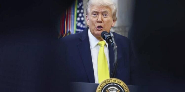 Trump’tan açıklama: Modi söz verdi, Rus petrolü almayacak