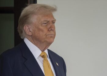 Trump’tan Kiev’e çağrı! “Yapmaları gereken oldukları yerde durmak”