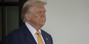 Trump’tan Kiev’e çağrı! “Yapmaları gereken oldukları yerde durmak”