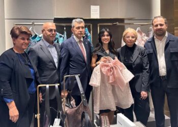 Türk tekstilinin geleceğine yön veren vizyon projesinde ödül aldı!