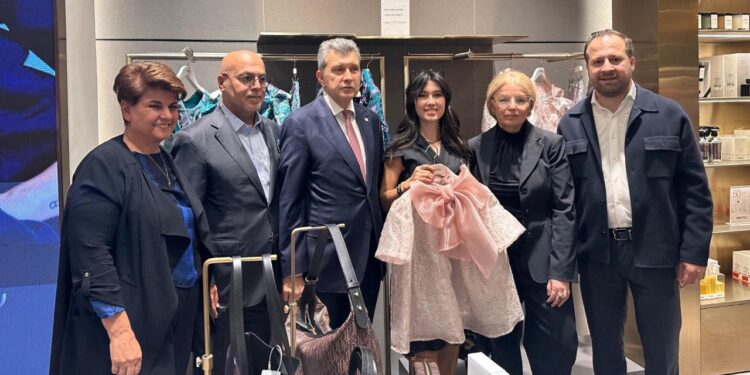 Türk tekstilinin geleceğine yön veren vizyon projesinde ödül aldı!