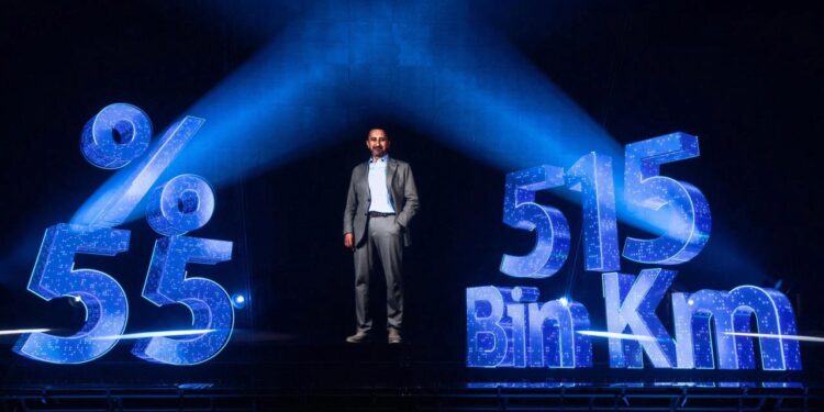 Türk Telekom 5G vizyonunu hologram teknolojisiyle tanıttı