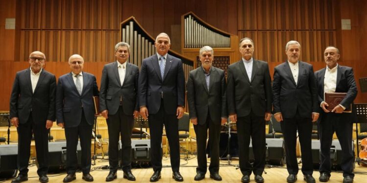 Türkiye-İran kültür yılı müzikle taçlandı